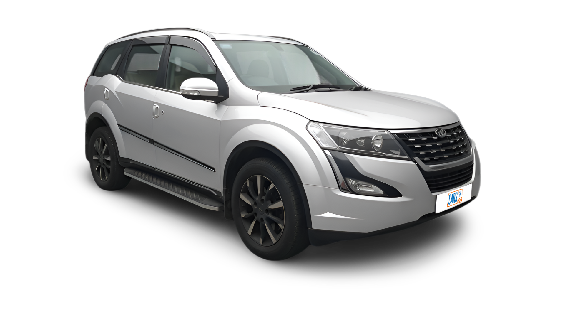 Mahindra XUV500-img